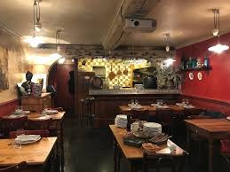 Cafe Des Federations Lyon Reviews Photos Address Phone Number Foodle