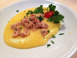 La cocción era bastante lenta con el fin de sacarle todo su hoy en día la polenta puede cocinarse en cualquier olla del hogar, y hay hasta quienes lo hacen en microondas. Que Es La Polenta Y Las Mejores Recetas World Health Design