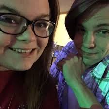 Sasha Eades (@Sasha_Victoriaa)