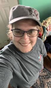 Michelle Threlkeld's Instagram, Twitter & Facebook