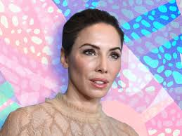 Whitney Cummings Asks All The Difficult Questions About MeToo, Sisterhood  And Empowerment