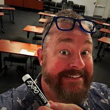 A show this morning and a Creating Cartoon Characters class this afternoon!  I feel so grateful that I not only have a job that allows me to make people  smile & laugh