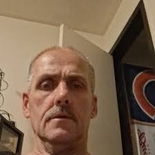 Can small air compressor tank holes be fixed?