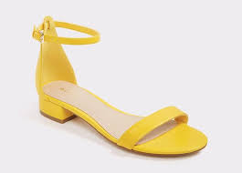 31 Flats Fancy Enough To Wear To A Wedding Fancy Sandals Fancy Flats Prom Shoes