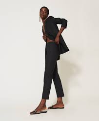 We did not find results for: Pantalon Cigarette En Popeline Femme Noir Twinset Milano
