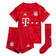 A seleção alemã de futebol, é organizada pela federação alemã de futebol (em alemão: Kit Infantil Bayern De Munique 2020 Uniforme Titular Completo Climalite