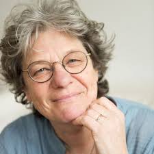 Bijzonder trots ben ik op mijn debuutroman: De Erfschat. Dankbaar ben ik…