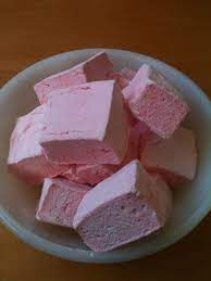Things to make with le0000000gos. 11 Neat Things To Do With Jell O Besides Eat It Recipes With Marshmallows Jello Recipes Homemade Marshmallows