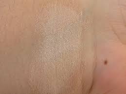 Aveeno Positively Radiant Tinted Moisturizer Review Swatches Musings Of A Muse