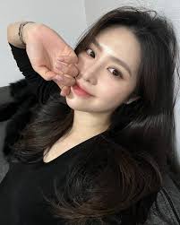 Review serum dưỡng da, hoa hậu Đỗ Thị Hà dùng serum gì