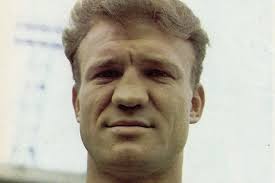 Tributes flood in after Sheffield Wednesday stalwart Gerry Young, 83, dies 