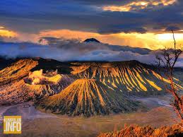 Gambar foto lukisan pemandangan alam gunung, desa, kampung, kota, bawah laut, hitam putih, crayon, pegunungan, hutan, sawah, pedesaan, hd, pensil, sunset. Gunung Bromo Kumpulan Info
