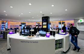 Escríbenos a sso.ecuador@am.sony.com para solucionar tus dudas en el proceso de compra, envío, entrega o estado de tu pedido. Projects Shop Sony Style Flagship Store