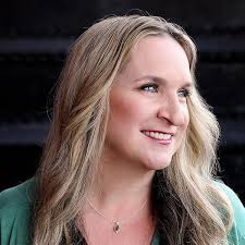 Amazon.com: The Secrets of Attraction: 9780062279514: Constantine, Robin: 圖書