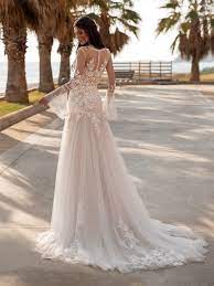 Pronovias Tyson In 2021 Wedding Dresses Whimsical Wedding Dress Sizes Wedding Dress Styles