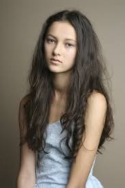 Black And Chinese Mix People Salvatore Ferragamo Mens S S 07 Milan Cool Hairstyles Female Portrait Mixed People
