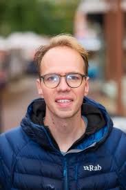 Wat is het belang van de Kinderboekenweek, nu er steeds meer digitaal  vermaak is?