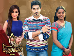 Subscribe now to watch karthika deepam tv show full episodes online in hd quality on hotstar us. High Trp Telugu Channel Shows Are Karthika Deepam Intinti Gruhalakshmi Devatha