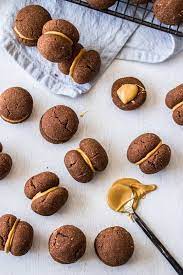 Chocolate Almond Shortbread Cookies Recipe Almond Butter Recipes Homemade Desserts Almond Shortbread Cookies