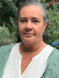 Ten Questions for Melanie Hobson