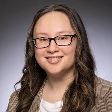 Donna Carlyle's Instagram, Twitter & Facebook