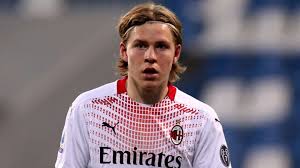 Maybe you would like to learn more about one of these? Il Bayer Leverkusen Ha Chiesto Hauge In Prestito La Risposta Del Milan E Gia Arrivata