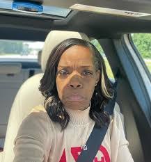 Allison Marks's Instagram, Twitter & Facebook