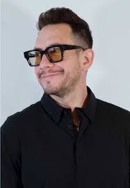 Justin Phillips Reviews