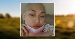 Gloria Tarin's Instagram, Twitter & Facebook