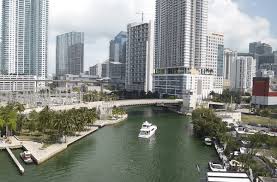 Texas brand bank has a capitalization of 9.95% versus the bestcashcow average of 11.96. Top 15 Best Banks In Florida 2020 2021 Ranking Best Banks In Jacksonville Orlando Miami Tampa Advisoryhq