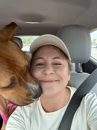 Volunteer for Adventure Tails dog program