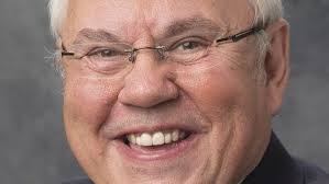 Nashville Predators announcer Pete Weber tapped by Mayor Barry for Metro  board