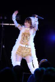 田中れいな ワンマンライブで新曲3曲を初披露 まさかのハロプロ あの曲 も 1 3 テレビ 芸能ニュースならザテレビジョン 田中れいな ハロプロ ハロプロ ライブ