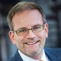 Randall Moreland's Instagram, Twitter & Facebook