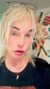 Dana Stacy's Instagram, Twitter & Facebook