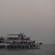 Mumbai boat accident: Thirteen dead ...