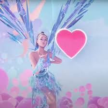 The ariana grande fortnite rift tour starts on friday, august 6 at 6 p.m. Sqgntkdk60ooem