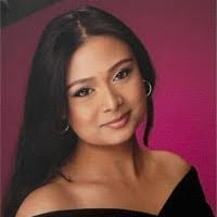 Alisha Cromer's Instagram, Twitter & Facebook