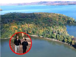 Of vancouver island, british columbia the empress hotel, victoria, vancouver island, british prepare yourself for the adventure of a lifetime on vancouver island, british columbia, canada. 3 Private Islands For Sale Near Meghan And Harry S Winter Retreat