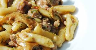 Recette De Pates Cavatellis Avec Saucisse Fenouil Et Champignons Zeste Rezept Champignons Saucen