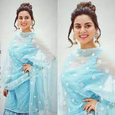 Preeta Arora Simple Dresses Event Dresses Bollywood Outfits Preeta arora (sraddha arya) designer dresses ll in kundli bhagya ll cute look ll hair style. pinterest