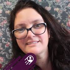 Chelsea Perkins's Instagram, Twitter & Facebook