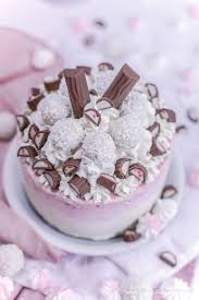 Raffaello Yogurette Eistortchen Life Is Full Of Goodies Rezept Eistorte Kuchen Und Torten Rezepte Yogurette