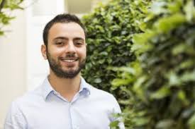 Il est recommandé d'appeler pour vérifier s'il reste de la place et connaître les modalités d'attribution des plages de consultation médicale (en personne, par. Medadom La Teleconsultation Sans Rv Et En Pharmacie A Triple