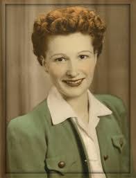 Ellen Mcminn's Instagram, Twitter & Facebook