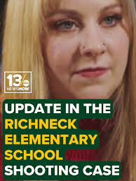 Maestra de Newport News podrá demandar al colegio