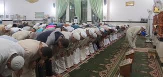 مهما كان تعودك على ذلك ، ومن تقول غير ذلك فهي اما متوهمة أو أنها تلعب في قبلها بيديها أثناء جماع زوجهل لها في دبرها ، ولو أن الزوج يعرف كيفية طريقة الجماع الصحيحة التي يمكن. ÙƒÙŠÙÙŠØ© ØµÙ„Ø§Ø© Ø§Ù„ØªÙ‡Ø¬Ø¯ Ù…ÙˆØ¶ÙˆØ¹