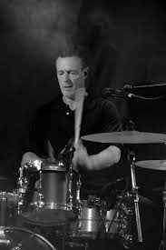 Jan urbanc 37 views10 months ago. Jan Urbanc Drummer Mit Background Gesang Vorzugsweise Im Bereich R B Soul Und Funk Schlagzeuger Aus Nurnberg Backstage Pro