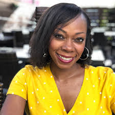 Tia James's Instagram, Twitter & Facebook