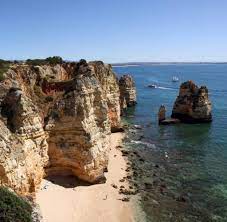 puɾtuˈɣaɫ), officially the portuguese republic (portuguese: Portugal Die Zehn Schonsten Strande Der Algarve Bilder Fotos Welt